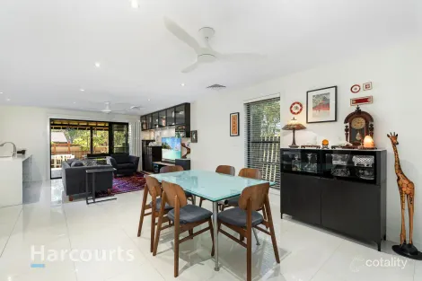 Property photo of 7A Coonawarra Drive St Clair NSW 2759
