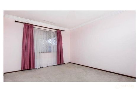 Property photo of 5 Nurdi Way Riverton WA 6148