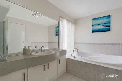 Property photo of 14 Hawker Avenue Roxburgh Park VIC 3064