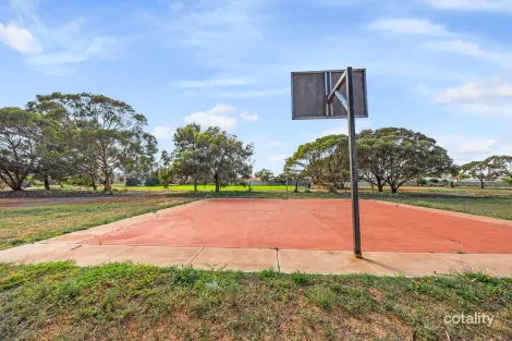 Property photo of 10 Hughes Street Whyalla Stuart SA 5608