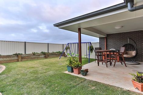 Property photo of 16 Tempest Drive Glenvale QLD 4350