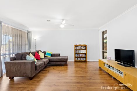 Property photo of 2 Arcadian Place Hoppers Crossing VIC 3029