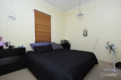 Property photo of 90 Barclay Street Bundamba QLD 4304