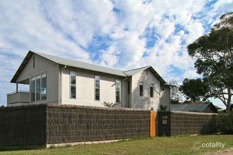 Property photo of 28 Balnarring Beach Road Balnarring VIC 3926