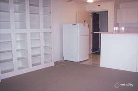 Property photo of 2/18 Abalone Avenue Paradise Point QLD 4216