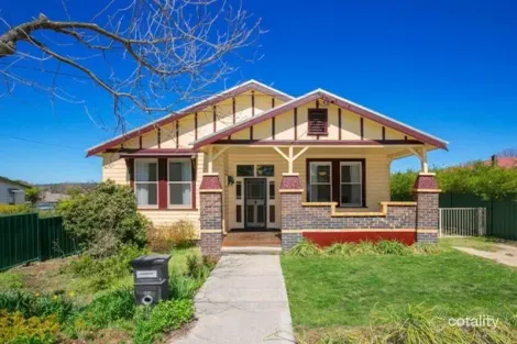 90 Jeffrey St, Armidale, NSW 2350