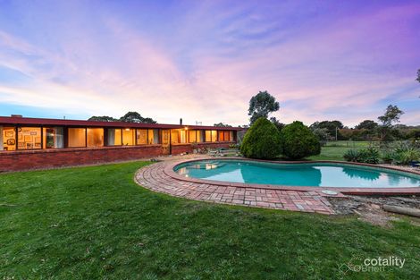 Property photo of 20 Carr-Boyd Road Cranbourne South VIC 3977
