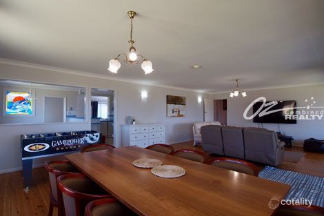 Property photo of 55 Illfracombe Avenue Vincentia NSW 2540
