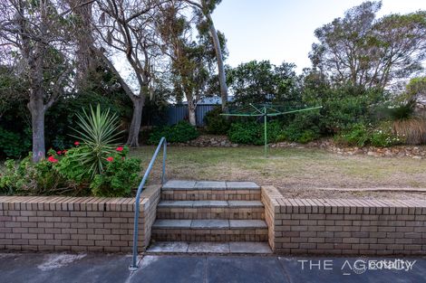 Property photo of 37 Rochester Circle Balga WA 6061