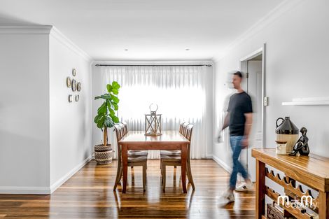 Property photo of 5 Lilly Pilly Circuit Woonona NSW 2517