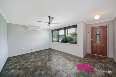 Property photo of 17 Kellerman Drive St Helens Park NSW 2560