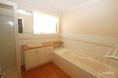 1/74 Park Rd, Maryborough, VIC 3465