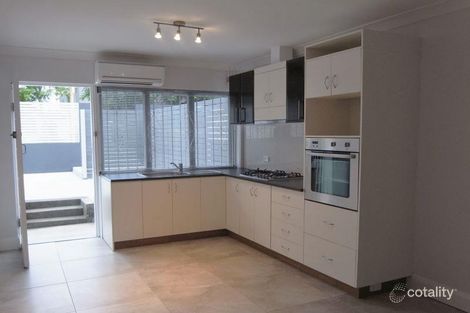 13/145 Sydney St, New Farm, QLD 4005