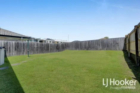 Property photo of 41 Bernard Circuit Yarrabilba QLD 4207