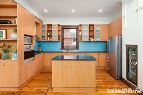 Property photo of 9 Edmondson Street Turvey Park NSW 2650