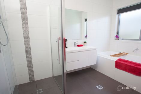 Property photo of 17 Lawrenson Circuit Jacka ACT 2914
