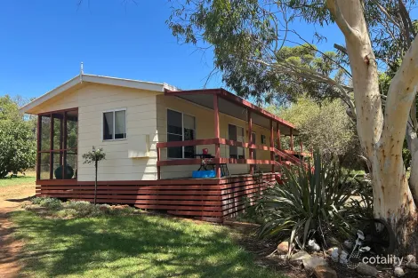 19 Young St, Gulgong, NSW 2852