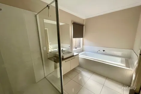 Property photo of 38 Greenvale Avenue Wallan VIC 3756