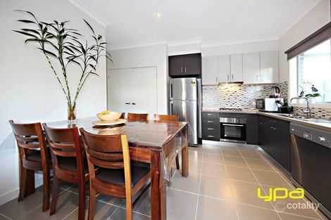 Property photo of 7/69-77 Lancefield Drive Caroline Springs VIC 3023