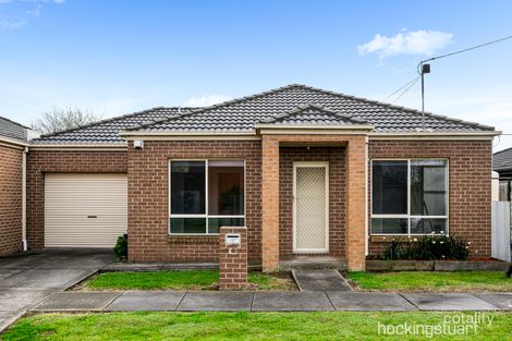 Property photo of 2/12 Provan Drive Wyndham Vale VIC 3024
