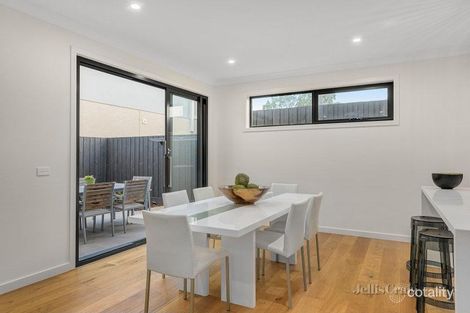 Property photo of 34 Morello Circle Doncaster East VIC 3109
