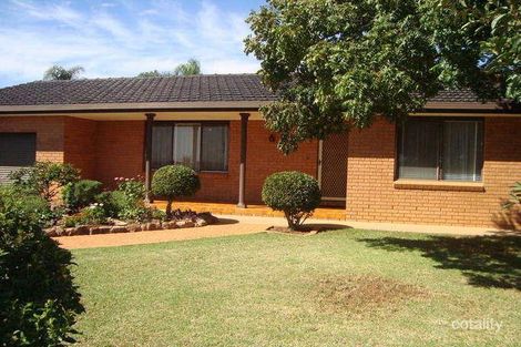 11 Harward Rd, Griffith, NSW 2680