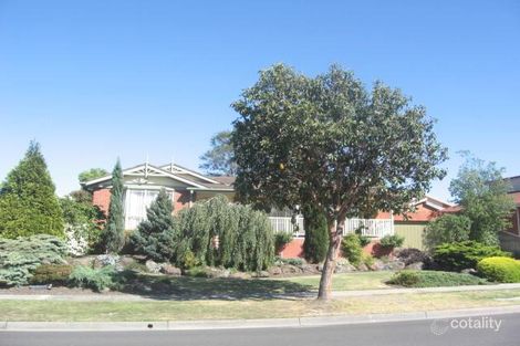 Property photo of 8 Selbourne Way Mulgrave VIC 3170