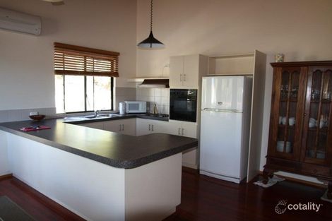 Property photo of 9 Chalet Vale Preston Beach WA 6215