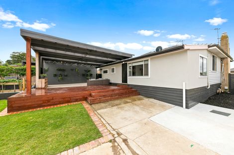Property photo of 11 Campbell Street Garfield VIC 3814