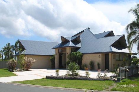 8 Port Dr, Banksia Beach, QLD 4507