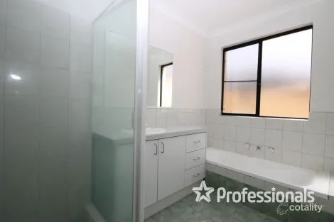 Property photo of 114 Travers Drive Australind WA 6233