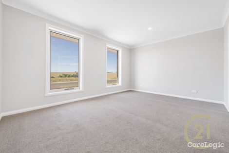 Property photo of 58 Mendel Drive Kelso NSW 2795