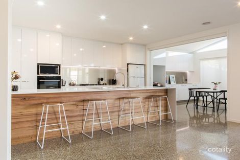 Property photo of 22 Watson Avenue Belmont VIC 3216