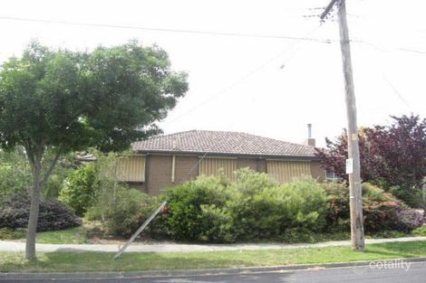 1 Pembroke Ave, Frankston, VIC 3199