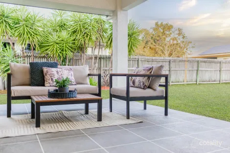 Property photo of 27 Ningaloo Crescent Burdell QLD 4818