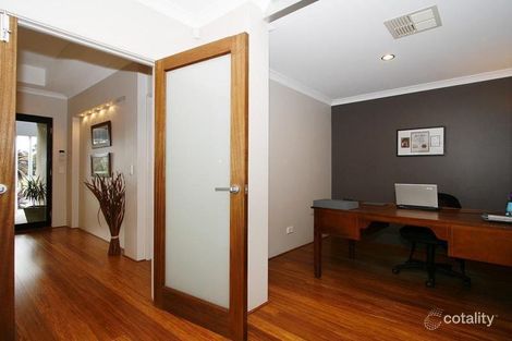 Property photo of 15 Treeline Parade Southern River WA 6110