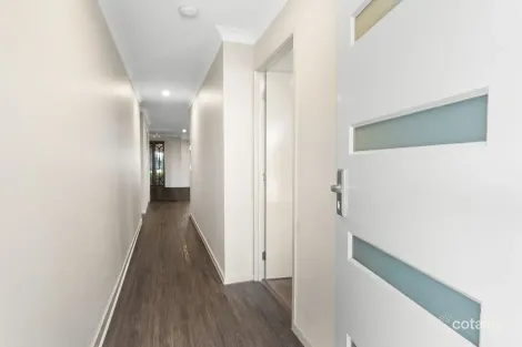 Property photo of 30 Eucalyptus Crescent Ripley QLD 4306