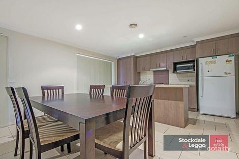 Property photo of 1/23 Carissa Circuit Werribee VIC 3030