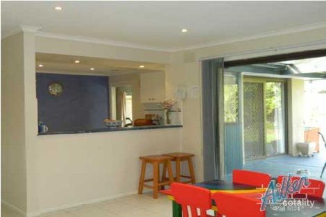 Property photo of 21 Allnutt Parade Cheltenham VIC 3192