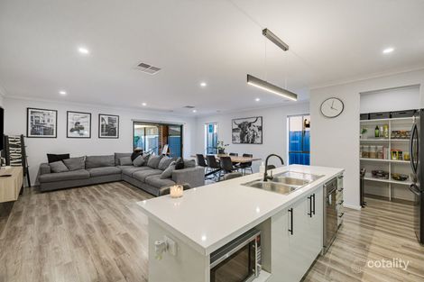 Property photo of 82 Oldbridge Boulevard Weir Views VIC 3338