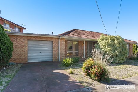 Property photo of 2 Hakea Court Altona Meadows VIC 3028