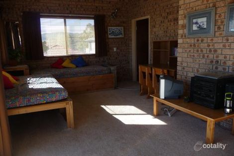 Property photo of 4 McLure Circuit Jindabyne NSW 2627