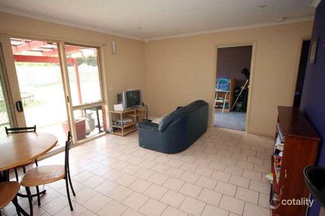 Property photo of 14 Oates Court Cranbourne North VIC 3977