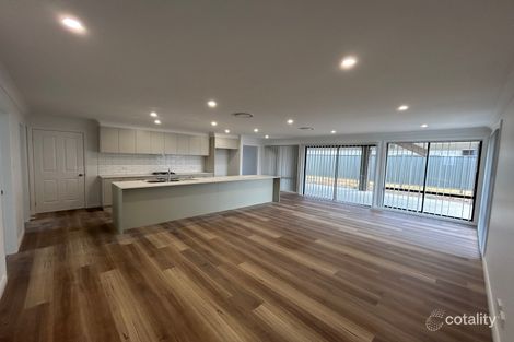 Property photo of 10 Charolais Drive Calala NSW 2340