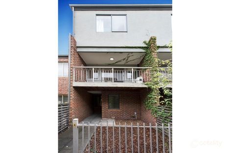 Property photo of 4 Rimfire Walk Maribyrnong VIC 3032
