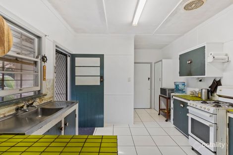 Property photo of 110 Wynnum North Road Wynnum QLD 4178