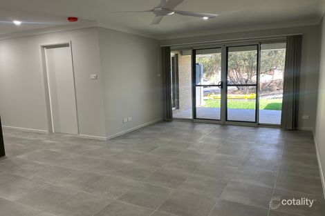 Property photo of 14 Gibson Close Singleton Heights NSW 2330