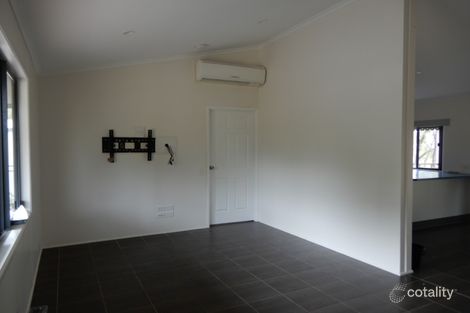 Property photo of 24 Silica Road Emerald QLD 4720