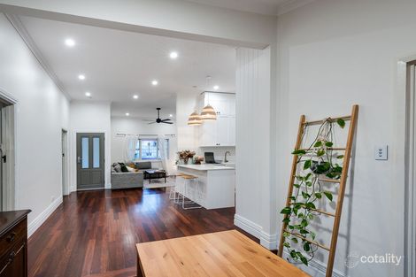 Property photo of 15 Waddell Road Palmyra WA 6157