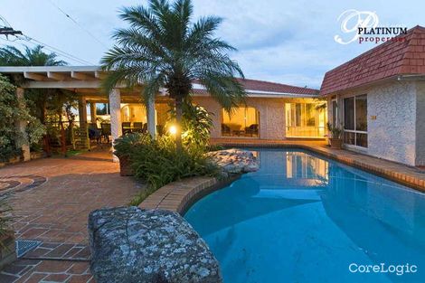 Property photo of 35 Beverley Crescent Broadbeach Waters QLD 4218